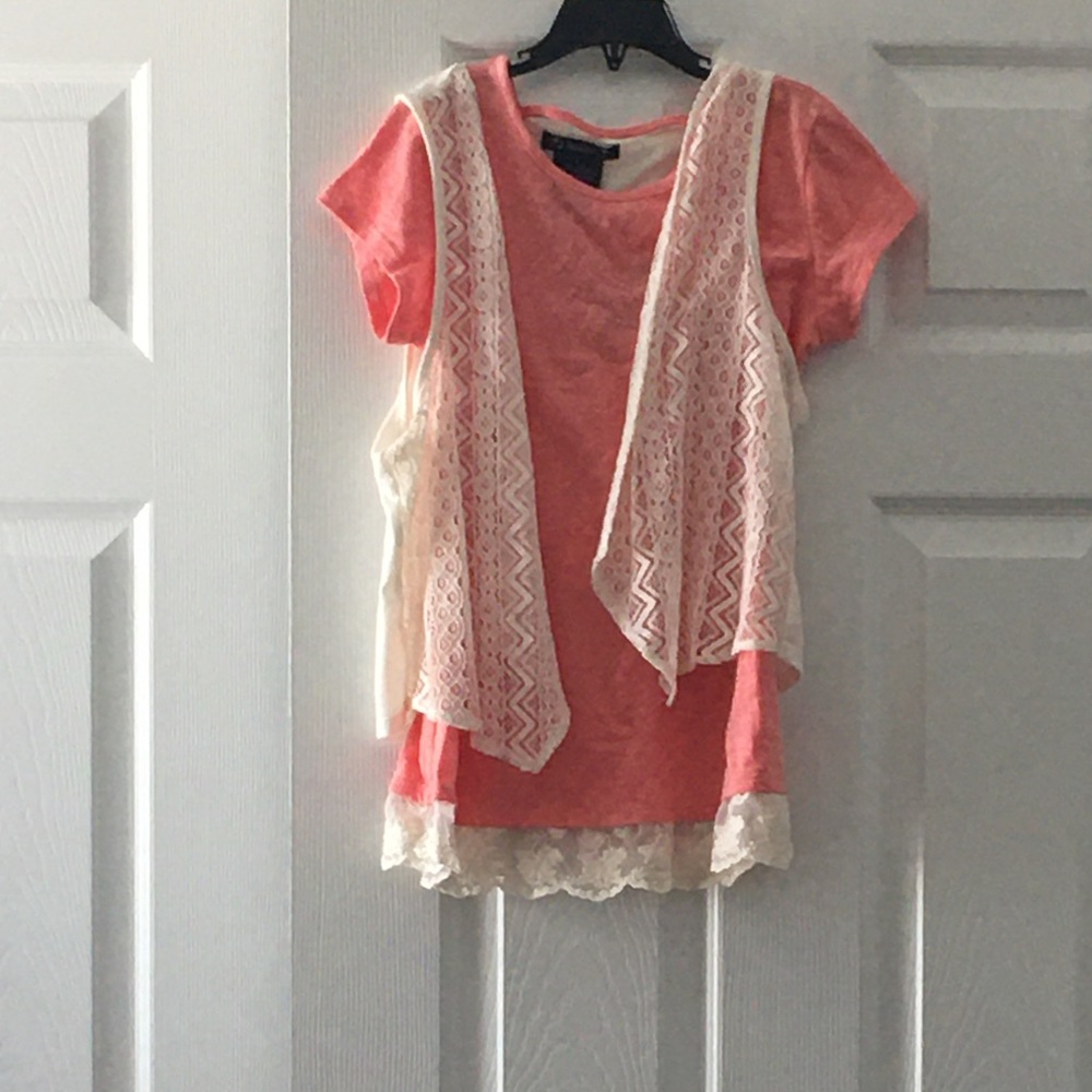 Lace trimmed with vest